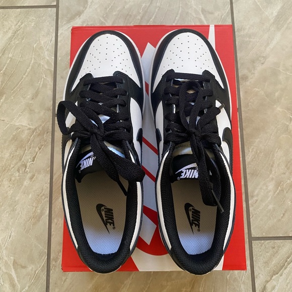 Nike Dunk Low Retro White Black Panda - Picture 4 of 6